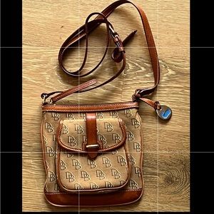 Dooney & Bourke Crossbody Bag